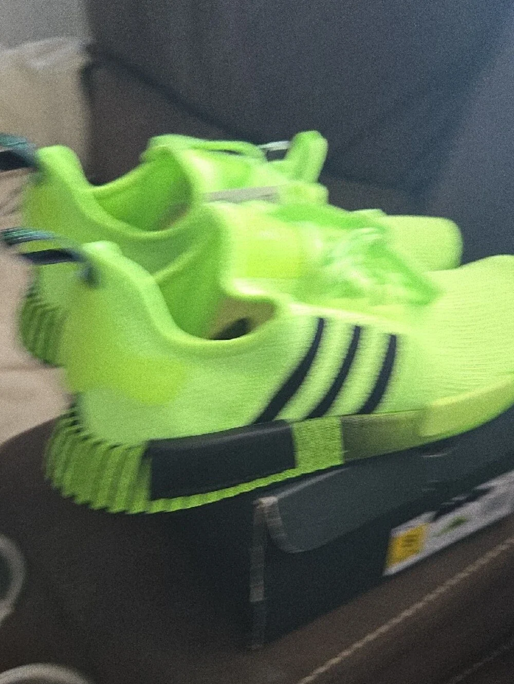adidas running style